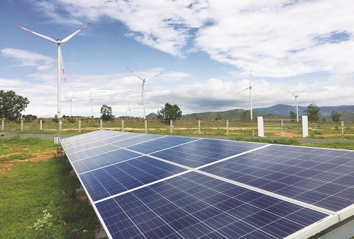 Điện mặt trời là giải pháp hữu hiệu giảm thiếu hụt công suất điện trong thời gian tới.