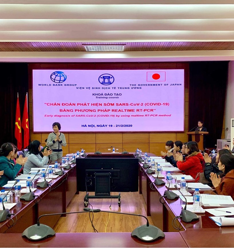 To&agrave;n cảnh buổi đ&agrave;o tạo