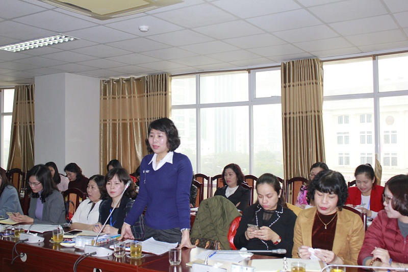 C&aacute;c đại biểu tham gia thảo luận, bổ sung chỉ ti&ecirc;u thi đua đồng thời kiến nghị đề xuất một số giải ph&aacute;p thực hiện c&aacute;c nhiệm vụ c&ocirc;ng t&aacute;c Hội trong thời gian tới