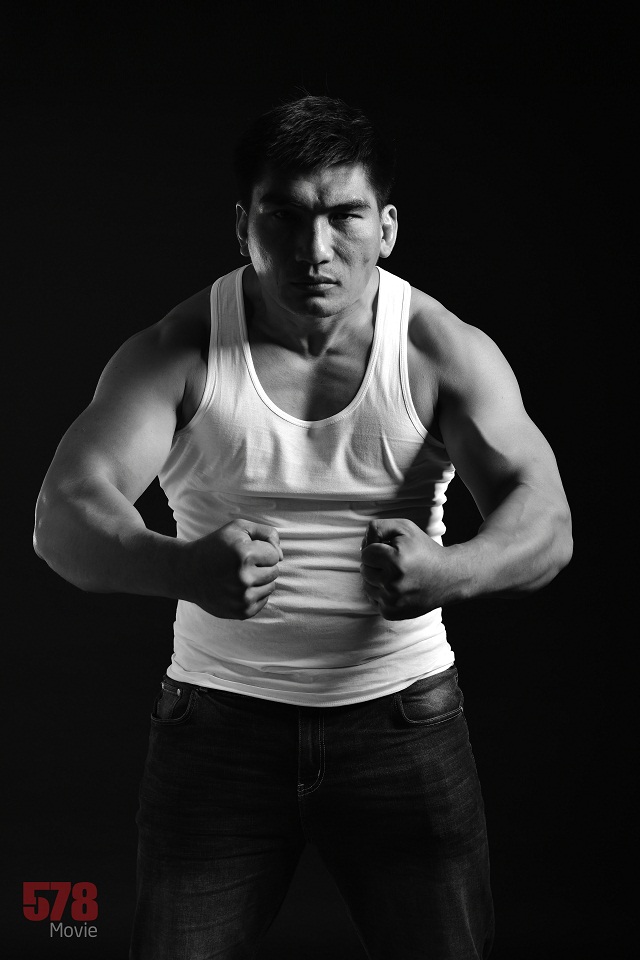 Đô vật Hà Văn Hiếu