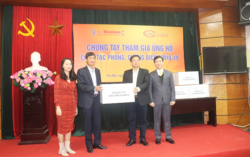 10.000 khẩu trang được chuyến đến người dân vùng tâm dịch 10.000 khẩu trang được chuyến đến người dân vùng tâm dịch