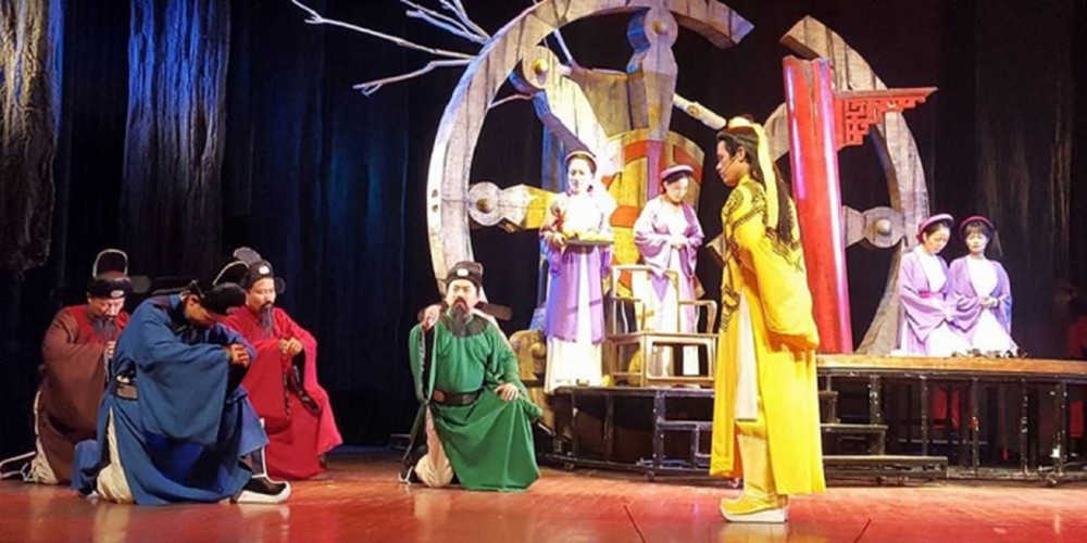 Đạo diễn, NSND Triệu Trung Ki&ecirc;n từng đem rối v&agrave;o trong cải lương với vở &ldquo;Ngạ Quỷ&rdquo;