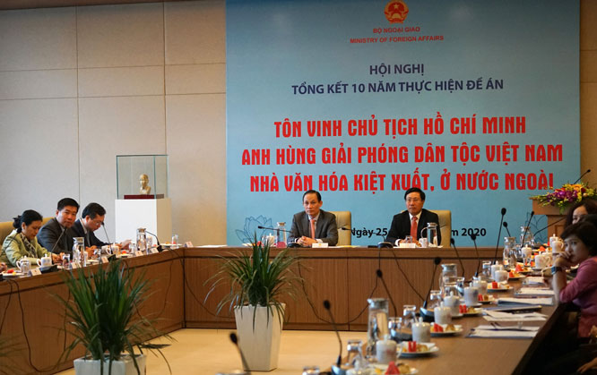 Nhiều hoạt động ý nghĩa tôn vinh Chủ tịch Hồ Chí Minh ở nước ngoài - ảnh 1