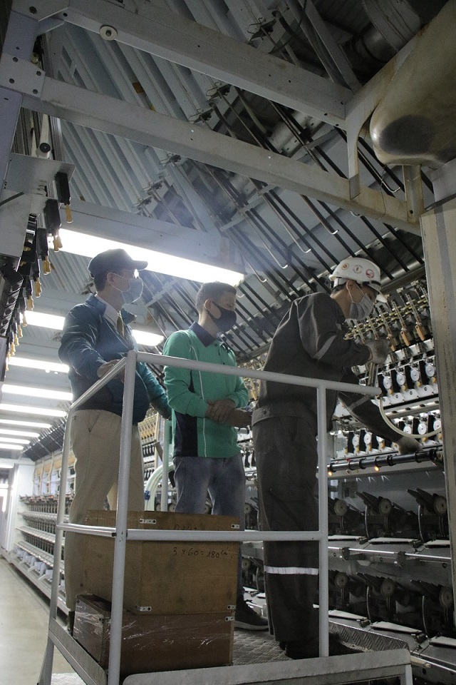 Chuyên gia Đài Loan (Trung Quốc) làm việc tại VNPOLY.