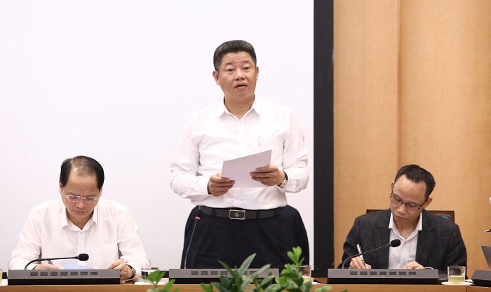 Gi&aacute;m đốc Sở KH-ĐT Nguyễn Mạnh Quyền b&aacute;o c&aacute;o tại hội nghị