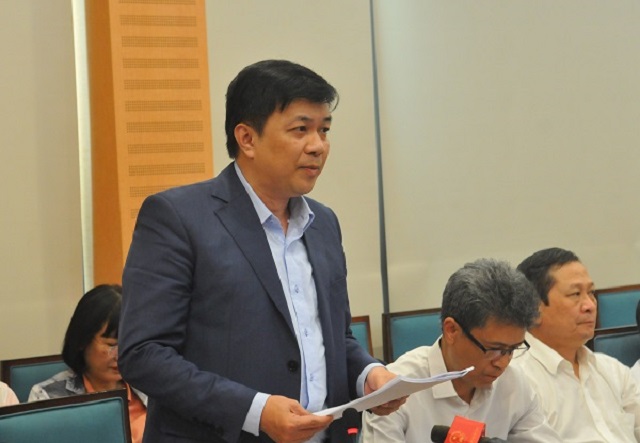 Chủ tịch UBND Quận Ho&agrave;n Kiếm Nguyễn Ch&iacute; Lực ph&aacute;t biểu.