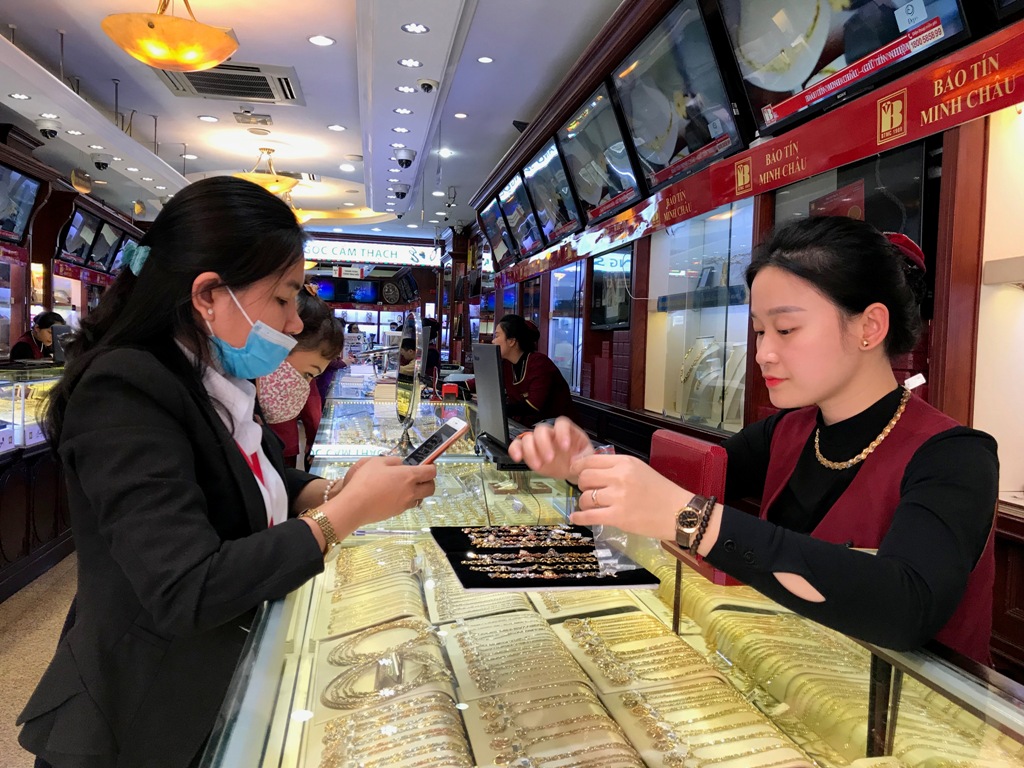 Giá vàng tăng mạnh. Giá vàng tăng mạnh.