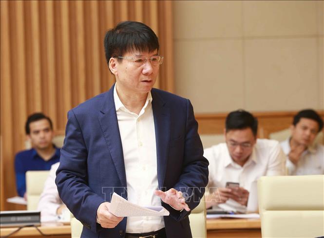 Thứ trưởng Bộ Y tế Trương Quốc Cường phát biểu ý kiến.Ảnh: Doãn Tấn/TTXVN