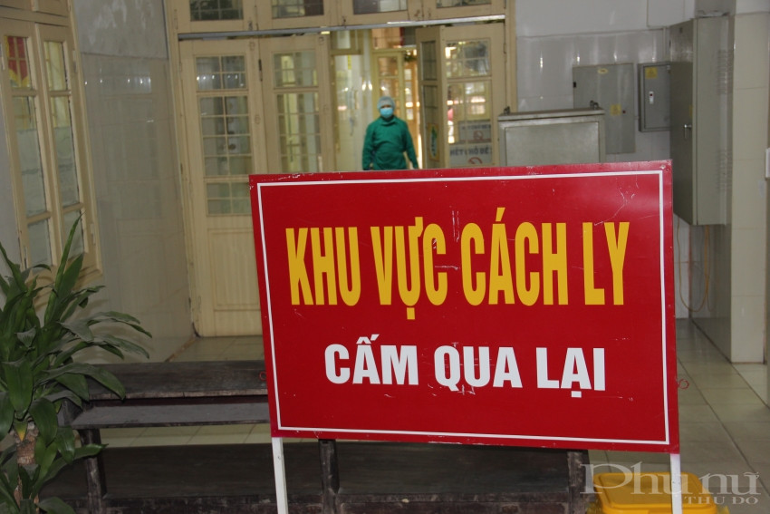 Khu vực c&aacute;ch ly tại bệnh viện Đa khoa Đống Đa.