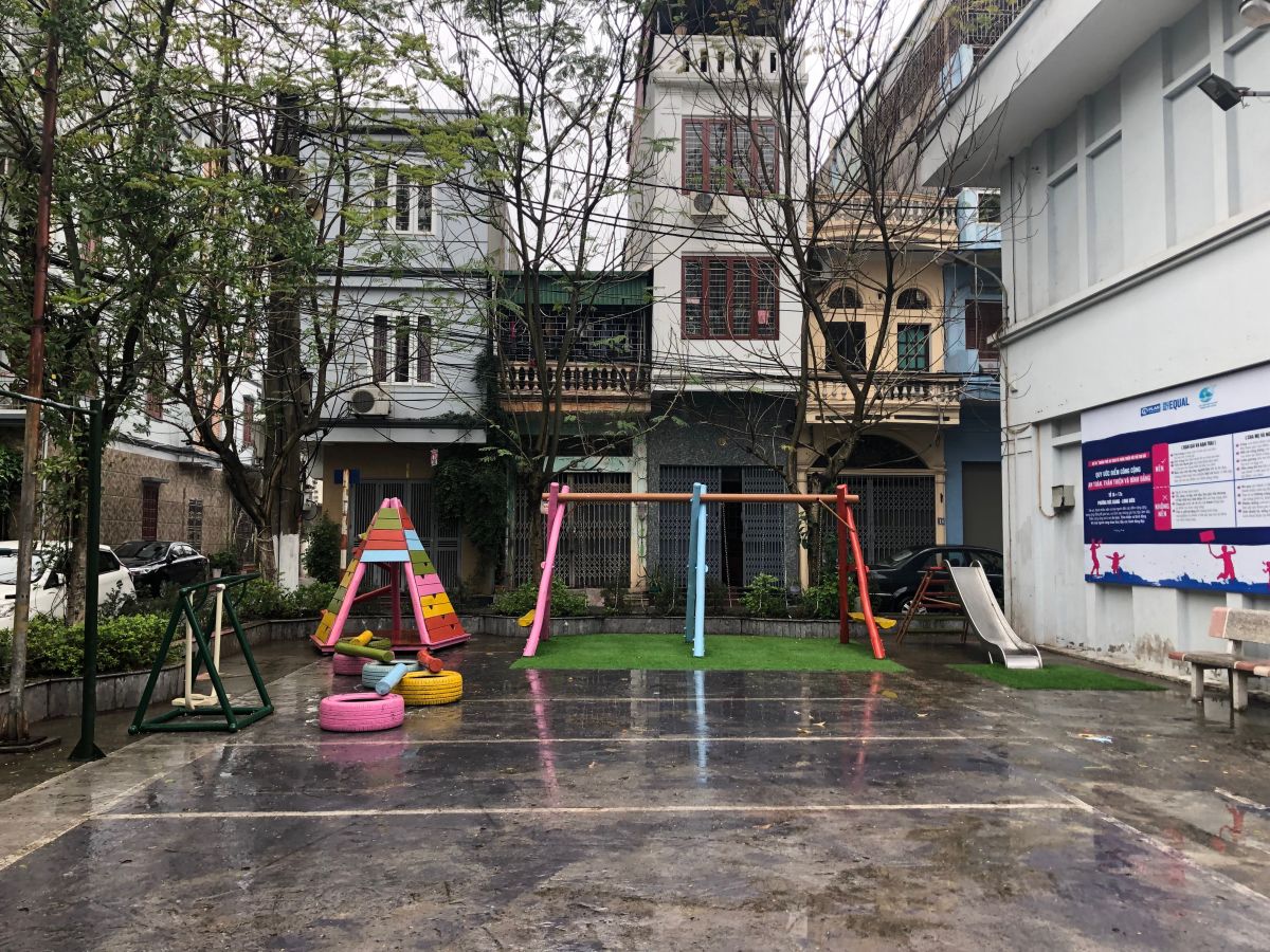 Một g&oacute;c s&acirc;n chơi đặt tại Tổ d&acirc;n phố 16-17A, phường Đức Giang
