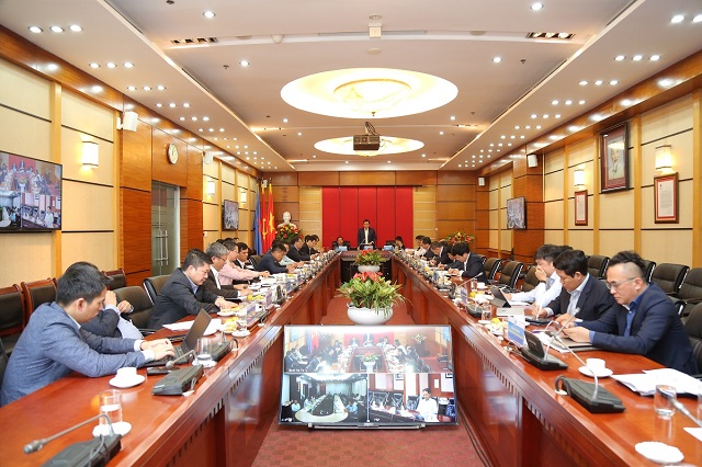 Toàn cảnh buổi họp. Toàn cảnh buổi họp.