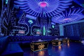 Chủ tịch H&agrave; Nội y&ecirc;u cầu đ&oacute;ng cửa c&aacute;c qu&aacute;n karoke đến hết th&aacute;ng 3/2020. Ảnh minh họa.