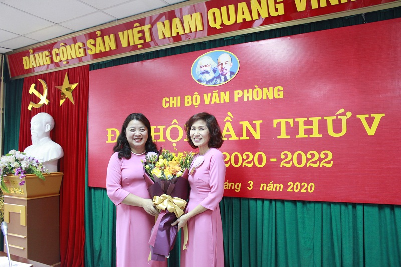 Phát huy tinh thần đoàn kết, thống nhất trong chi bộ - ảnh 12
