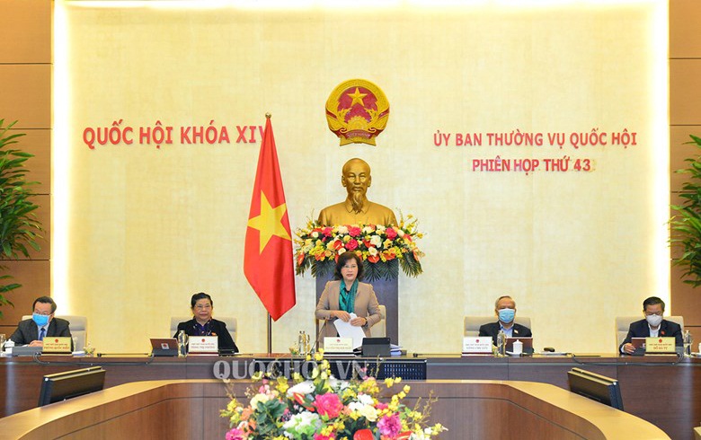 Chủ tịch Quốc hội Nguyễn Thị Kim Ngân phát biểu tại phiên họp Chủ tịch Quốc hội Nguyễn Thị Kim Ngân phát biểu tại phiên họp