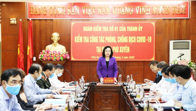 Ủy vi&ecirc;n Trung ương Đảng, Ph&oacute; B&iacute; thư Thường trực Th&agrave;nh ủy H&agrave; Nội Ng&ocirc; Thị Thanh Hằng ph&aacute;t biểu tại buổi kiểm tra