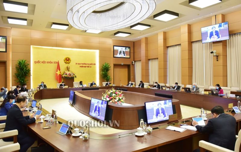 Phiên họp thứ 43 của Ủy ban Thường vụ Quốc hội (ảnh: quochoi.vn) Phiên họp thứ 43 của Ủy ban Thường vụ Quốc hội (ảnh: quochoi.vn)