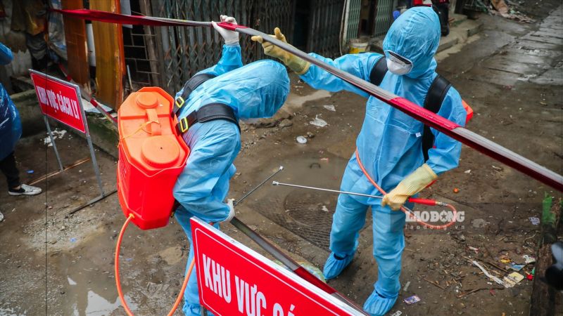 C&aacute;c lực lượng tham gia c&ocirc;ng t&aacute;c chống dịch COVID-19