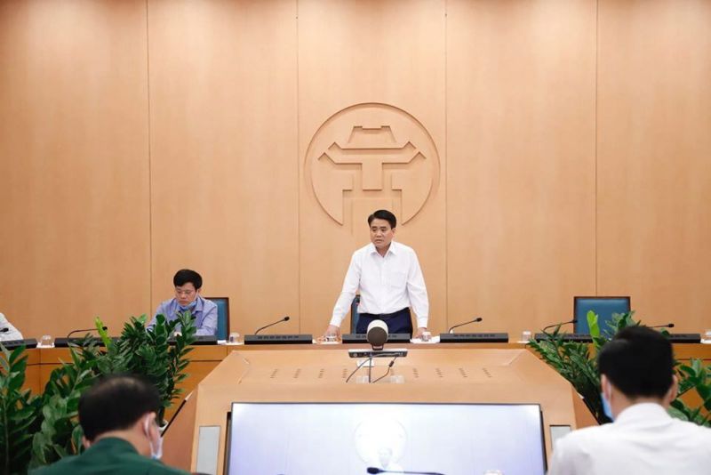 Chủ tịch UBND TP Nguyễn Đức Chung phát biểu kết luận cuộc họp