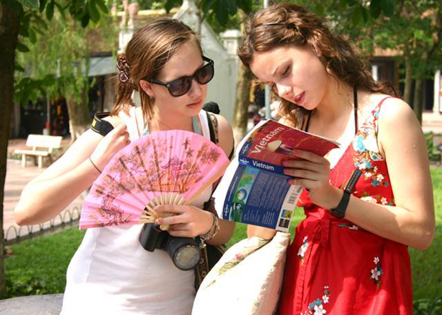 Lợi thế lớn của du lịch Việt Nam l&agrave; vẻ đẹp của thi&ecirc;n nhi&ecirc;n, sự đặc sắc của văn h&oacute;a bản địa v&agrave; sự th&acirc;n thiện d&agrave;nh cho du kh&aacute;ch.