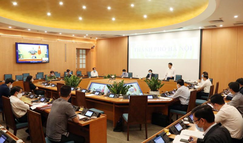 Chủ tịch UBND th&agrave;nh phố H&agrave; Nội Nguyễn Đức Chung ph&aacute;t biểu tại điểm cầu th&agrave;nh phố H&agrave; Nội.