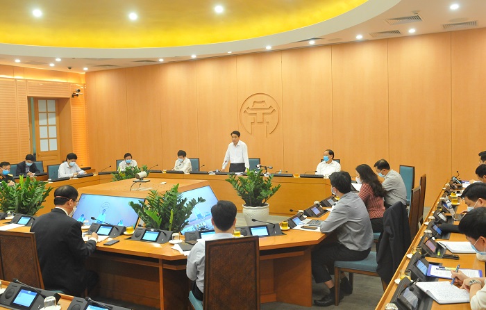 Ban Chỉ đạo ph&ograve;ng chống dịch bệnh Covid-19 của TP H&agrave; Nội giao ban trực tuyến dưới sự chủ tr&igrave; của Chủ tịch UBND TP Nguyễn Đức Chung, Trưởng Ban chỉ đạo.