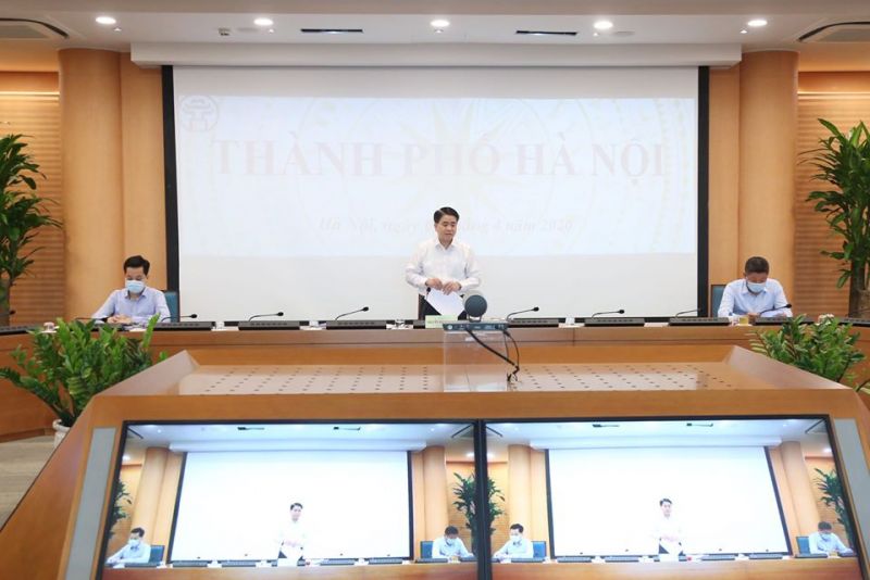 Chủ tịch UBND TP Nguyễn Đức Chung phát biểu tại điểm cầu Hà Nội Chủ tịch UBND TP Nguyễn Đức Chung phát biểu tại điểm cầu Hà Nội