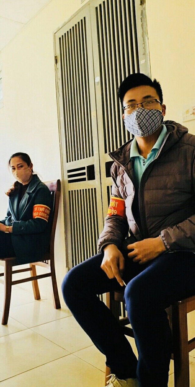 Ngày 01/4 các cấp hội phụ nữ huyện Thanh Trì phối hợp với Ban chỉ đạo phòng chống dịch các cấp tham gia các chốt trực phòng chống dịch Covid - 19 Ngày 01/4 các cấp hội phụ nữ huyện Thanh Trì phối hợp với Ban chỉ đạo phòng chống dịch các cấp tham gia các chốt trực phòng chống dịch Covid - 19