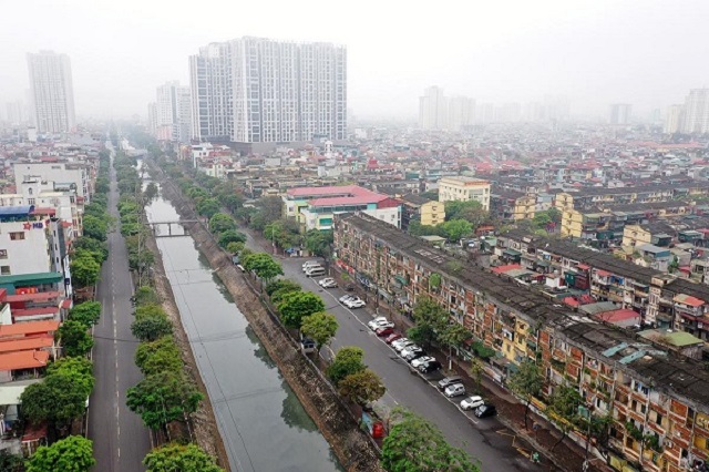 Hai bên bờ sông Kim Ngưu.