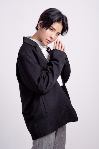 Ca sĩ Vũ Cát Tường