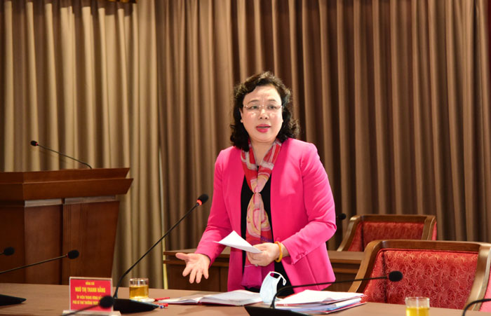 Đồng ch&iacute; Ng&ocirc; Thị Thanh Hằng - Ph&oacute; B&iacute; thư Thường trực Th&agrave;nh uỷ ph&aacute;t biểu &yacute; kiến