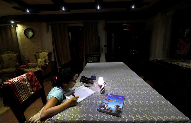 Singapore cấm giáo viên sử dụng Zoom - ảnh 1