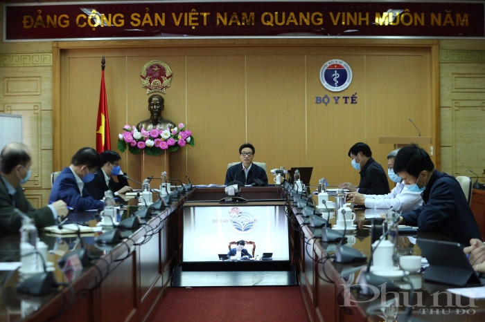 Quang cảnh buổi họp trực tuyến BCĐ quốc gia phòng, chống dịch Covid-19 sáng 13/4.