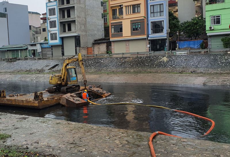 C&ocirc;ng ty tận dụng tối đa c&aacute;c m&aacute;y m&oacute;c thiết bị cơ giới.