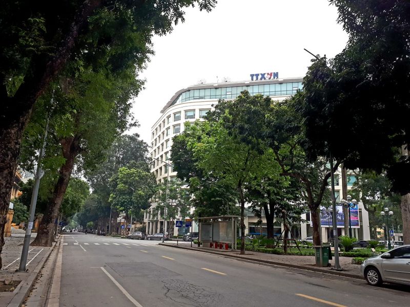 Thực hiện c&aacute;ch ly x&atilde; hội từ ng&agrave;y 1/4, H&agrave; Nội đ&atilde; kiểm so&aacute;t tốt dịch bệnh Covid -19