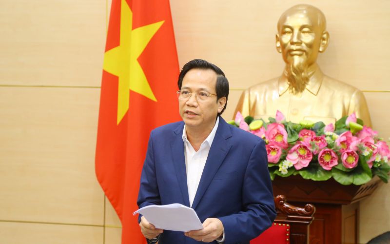 Theo Bộ trưởng Bộ LĐTB-XH Đ&agrave;o Ngọc Dung việc triển khai hỗ trợ cần đảm bảo đ&uacute;ng đối tượng trong thời gian sớm nhất,  c&ocirc;ng khai minh bạch, kh&ocirc;ng để trục lợi ch&iacute;nh s&aacute;ch.