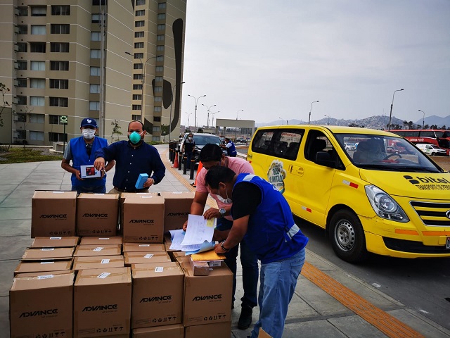 Viettel Peru tặng 400 smartphone, 400 tablet,