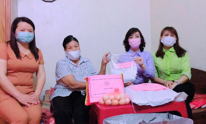 Với tấm lòng sẻ chia cùng tinh thần trách nhiệm của Hội LHPN huyện và cộng đồng xã hội sẽ là ngọn lửa hồng sưởi ấm cho những hoàn cảnh khó khăn do ảnh hưởng của dịch bệnh.