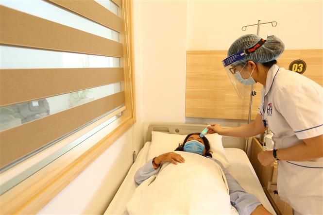 Bệnh viện Ung bướu Hà Nội làm tốt công tác phòng, chống dịch COVID-19.