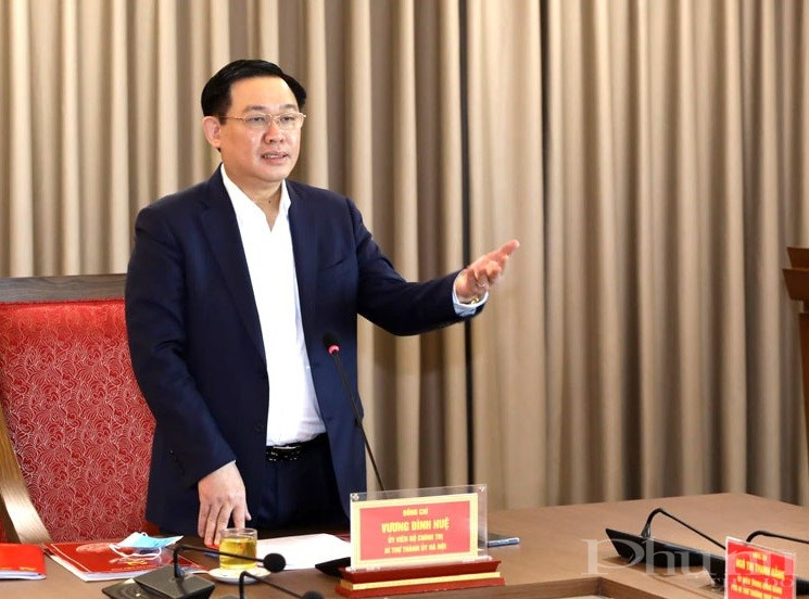 Bí Thư Thành uỷ Vương Đình Huệ phát biểu chỉ đạo tại hội nghị. Bí Thư Thành uỷ Vương Đình Huệ phát biểu chỉ đạo tại hội nghị.
