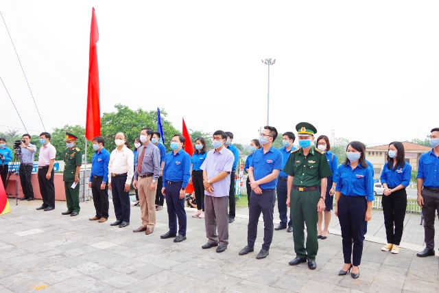 Đại biểu tham dự hành trình