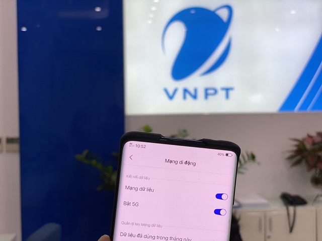 Dùng thử VinaPhone 5G trên thiết bị di động.