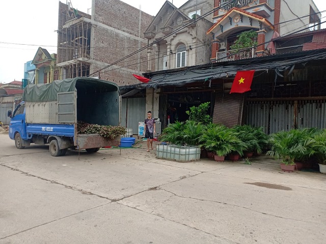 Các cửa hàng chuẩn bị mở cửa trở lại Các cửa hàng chuẩn bị mở cửa trở lại