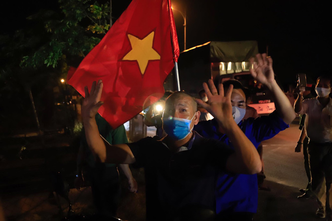 Niềm vui của người dân thôn Hạ Lôi sau 28 ngày cách ly y tế