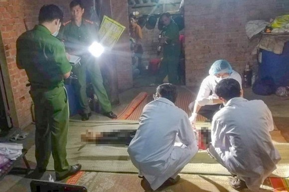 Hiện trường vụ án con trai bị tâm thần giết mẹ ở Quảng Ngãi