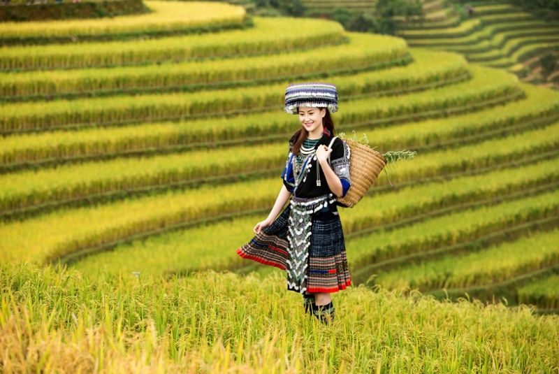 Đương kim Hoa Khôi Du Lịch Việt Nam - Hoa hậu Hoàn Cầu 2017 Đỗ Trần Khánh Ngân trong Dự án sách ảnh Du lịch Việt Nam có chủ đề Khám phá vẻ đẹp Việt Nam. Ảnh: Nhiếp ảnh gia Hạo Nhiên Đương kim Hoa Khôi Du Lịch Việt Nam - Hoa hậu Hoàn Cầu 2017 Đỗ Trần Khánh Ngân trong Dự án sách ảnh Du lịch Việt Nam có chủ đề Khám phá vẻ đẹp Việt Nam. Ảnh: Nhiếp ảnh gia Hạo Nhiên
