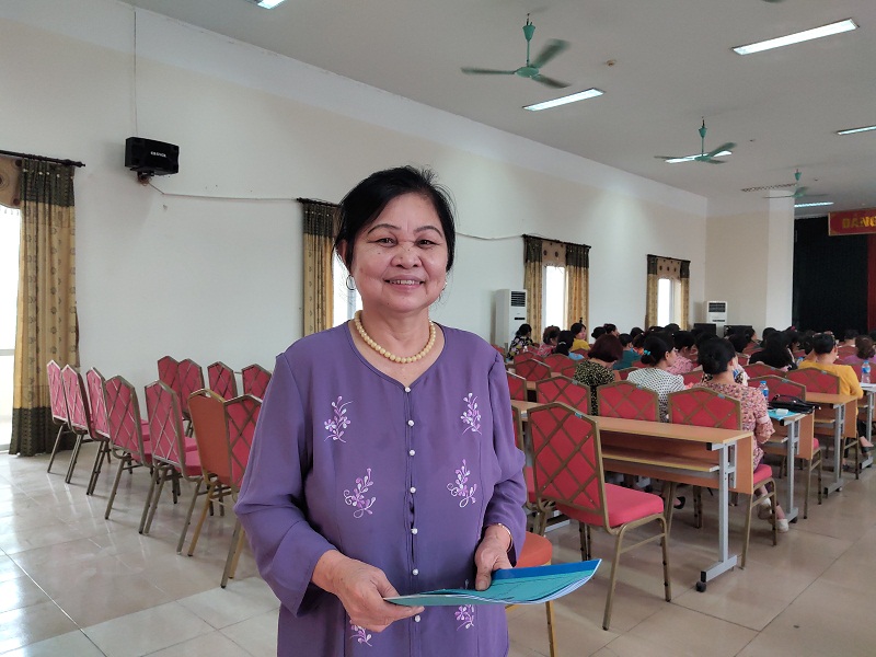 Bà  Nguyễn Thị Thả- Chi hội trưởng phụ nữ khu phố 8, phường Tương Mai, quận Hoàng Mai cho biết: Với 15 năm tham gia công tác Hội, để thu hút vận động hội viên tham gia tổ chức Hội  thì điều quan trọng đầu tiên là cán bộ Hội phải kiên trì, mềm dẻo vận động phải có tính thuyết phục