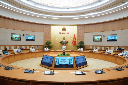 Thủ tướng ph&aacute;t biểu tại phi&ecirc;n họp