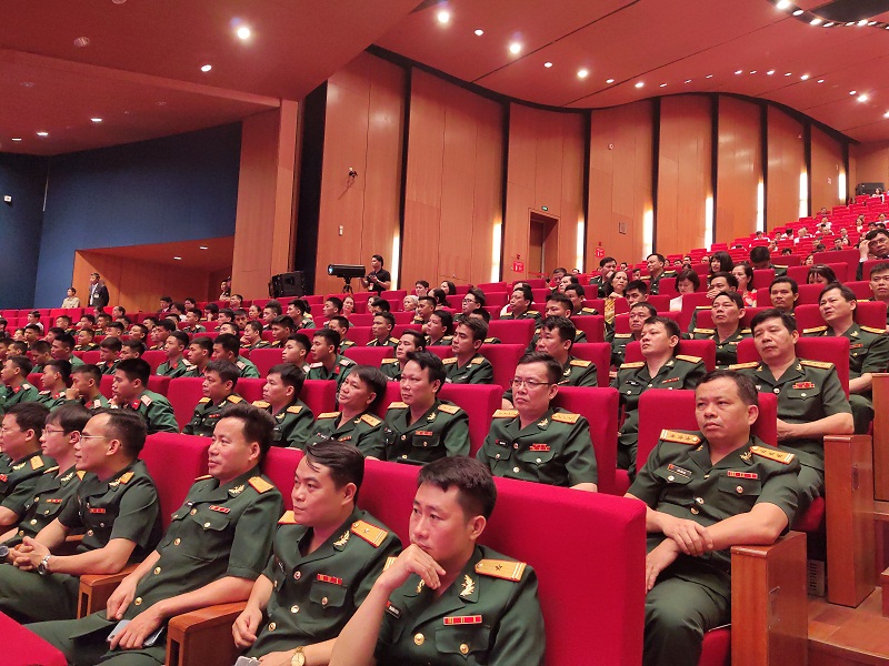 Tham dự Lễ Kỷ niệm có khoảng 2.000 đại biểu gồm các vị lãnh đạo, nguyên lãnh đạo Đảng, Nhà nước, Ủy ban Trung ương Mặt trận Tổ quốc Việt Nam; các Ủy viên Ban Chấp hành Trung ương Đảng công tác tại Hà Nội; đại diện lãnh đạo các Ủy ban Thường vụ Quốc hội, các ban, bộ, ngành, đoàn thể trung ương; đại biểu các tỉnh, thành phố; trưởng các cơ quan ngoại giao và tổ chức quốc tế tại Hà Nội… Tham dự Lễ Kỷ niệm có khoảng 2.000 đại biểu gồm các vị lãnh đạo, nguyên lãnh đạo Đảng, Nhà nước, Ủy ban Trung ương Mặt trận Tổ quốc Việt Nam; các Ủy viên Ban Chấp hành Trung ương Đảng công tác tại Hà Nội; đại diện lãnh đạo các Ủy ban Thường vụ Quốc hội, các ban, bộ, ngành, đoàn thể trung ương; đại biểu các tỉnh, thành phố; trưởng các cơ quan ngoại giao và tổ chức quốc tế tại Hà Nội…