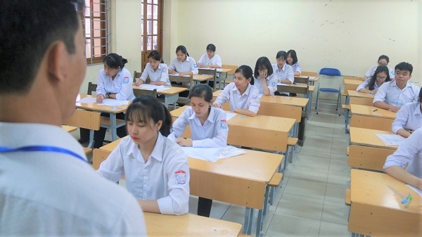 Các thí sinh dự thi THPT quốc gia 2019