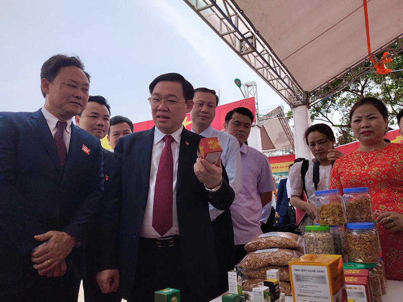 Bí thư thành ủy Hà Nội tin tưởng Gia Lâm sớm trở thành quận giàu đẹp, văn minh và hiện đại - ảnh 4